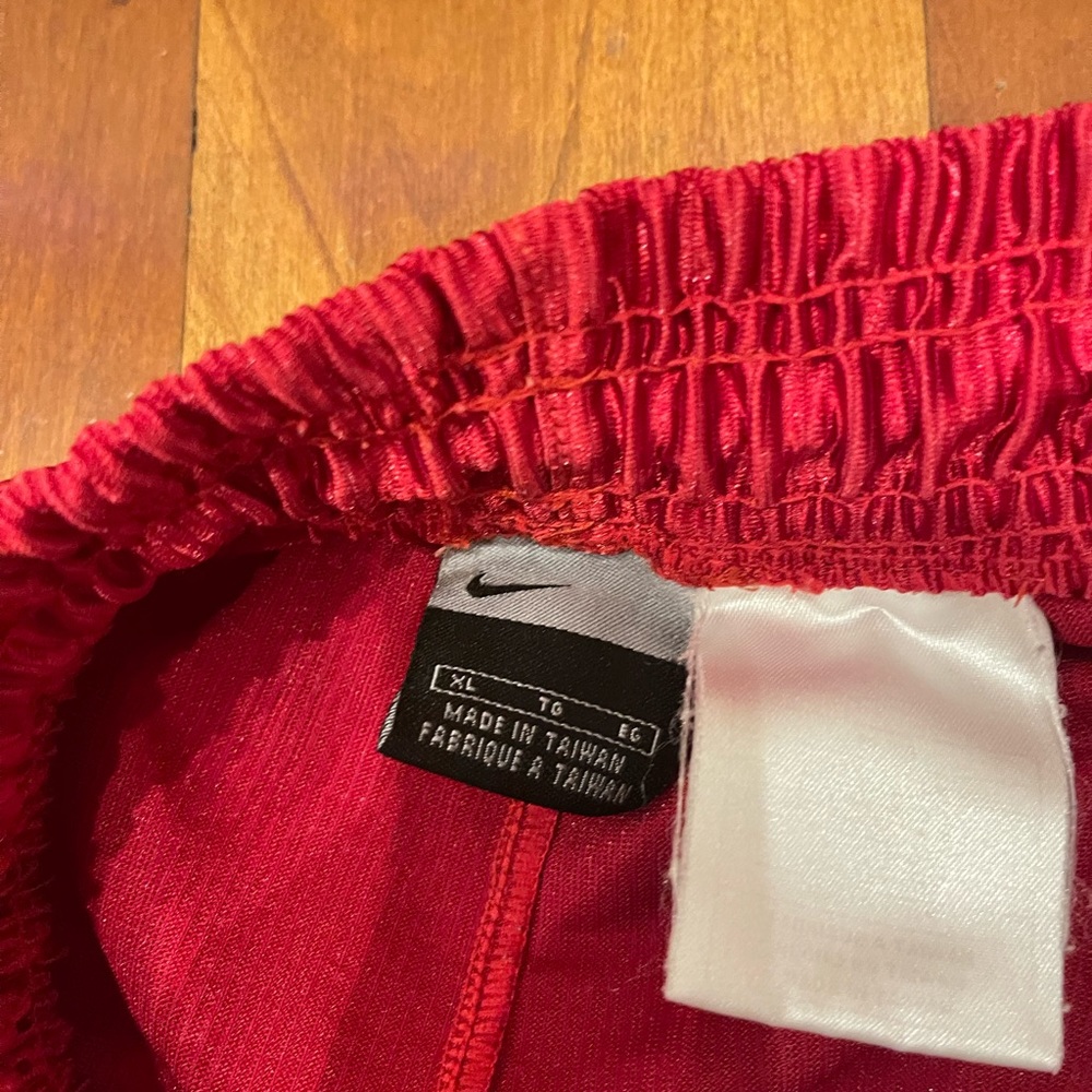 NIKE Men’s Basketball Shorts XL - Picture 7 of 7